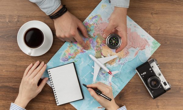 top-view-travel-elements-collection